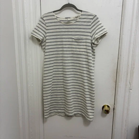 Madewell Striped T-shirt Dress - Picture 9 of 10